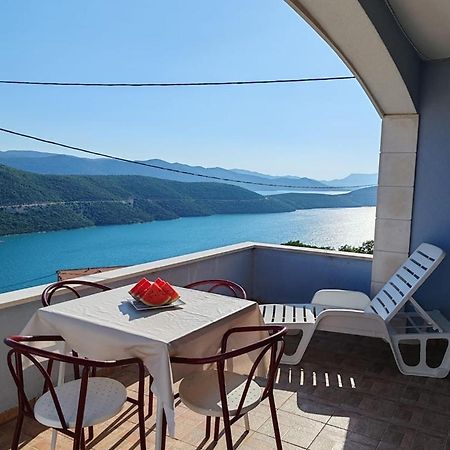 Apartments Amare Неум Екстериор снимка