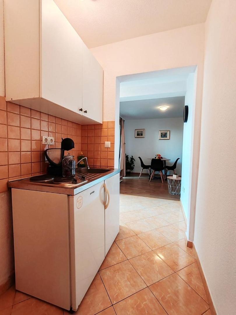 Apartments Amare Неум Екстериор снимка