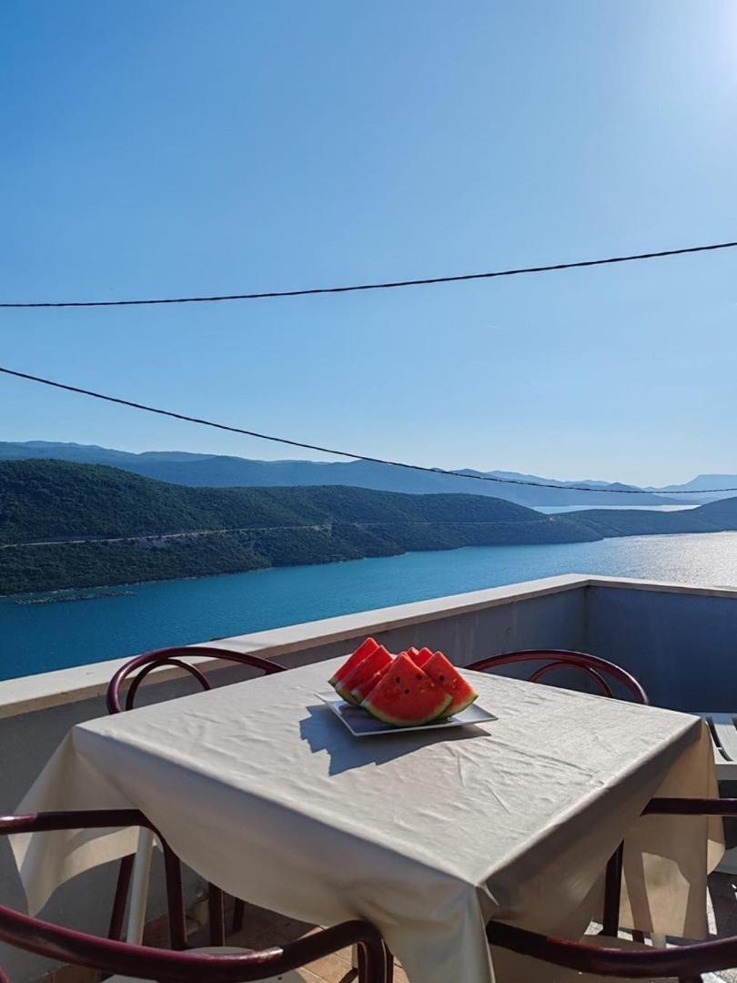 Apartments Amare Неум Екстериор снимка